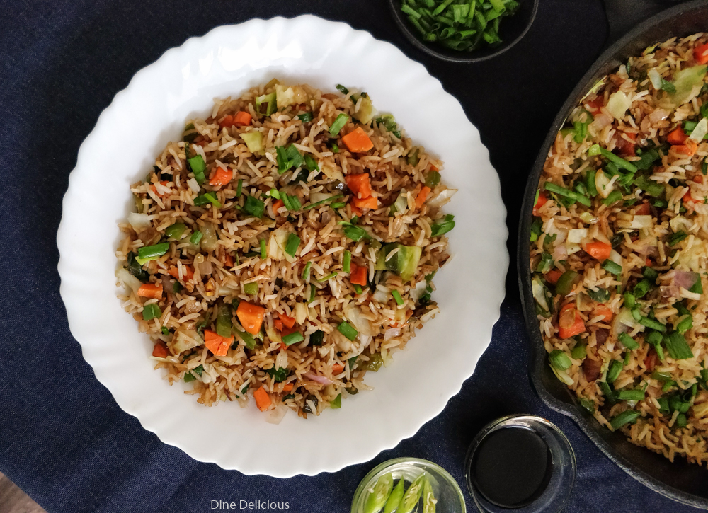 veg-fried-rice-2-mins-easy-fried-rice-street-style-dine-delicious