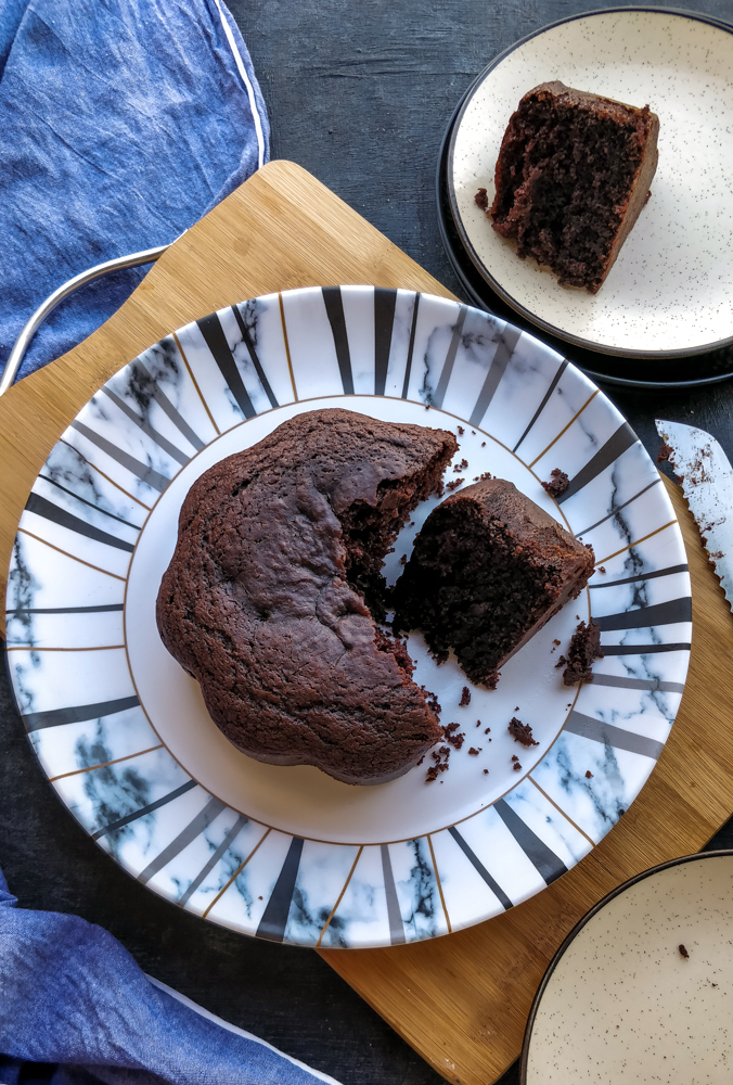 Eggless Chocolate Cake 