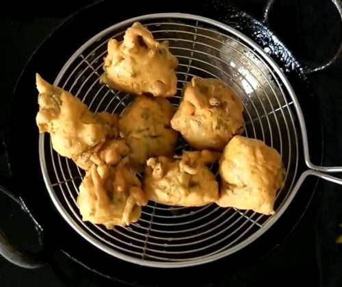 Pakora Kadhi
