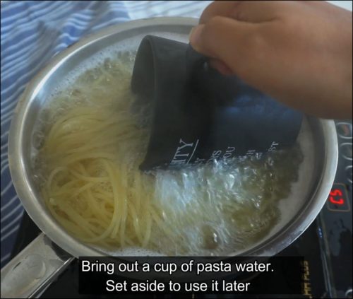 Boil spaghetti pasta
