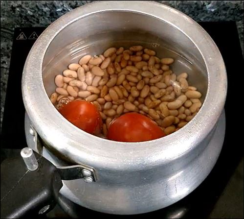 Boil Kidney bean